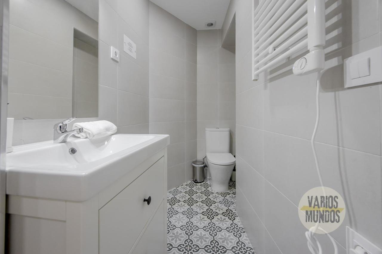 Spacious New Apartment Para 7 En La Plaza De Tirso De Molina 马德里 外观 照片